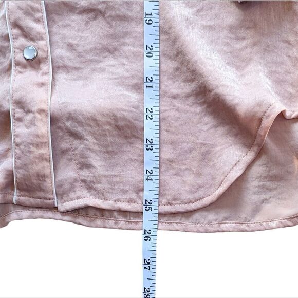 Ellie Mae satin button-down shirt light pink - Picture 8 of 12